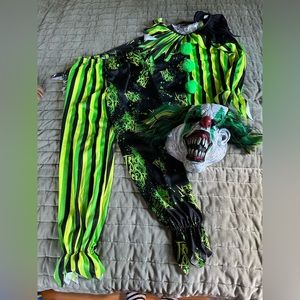 Scary clown kid costume